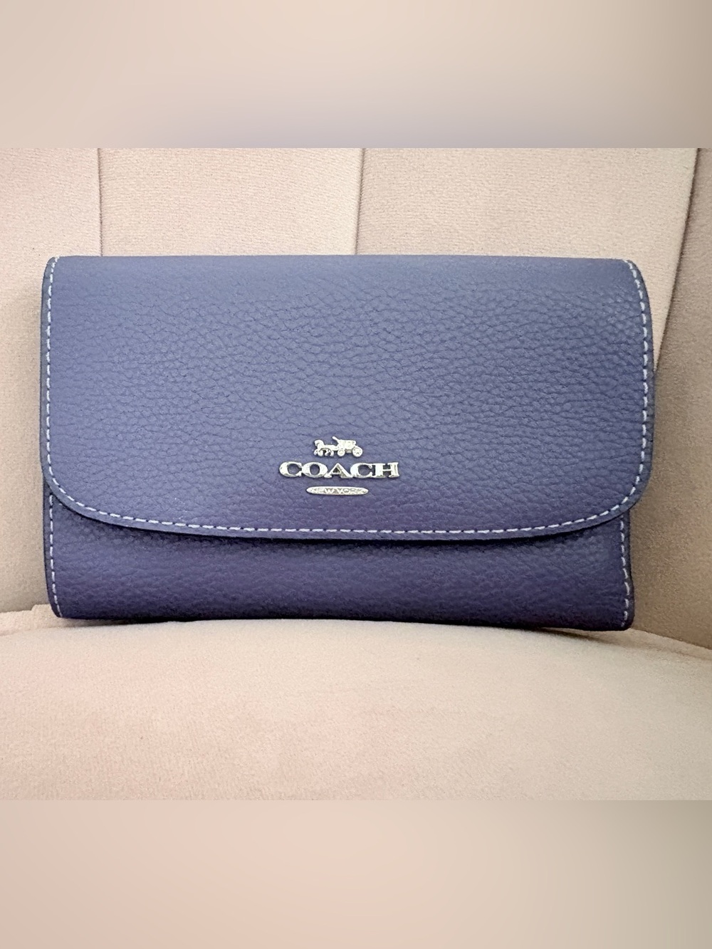 COACH Women's Leather silver/ Purple Wallet